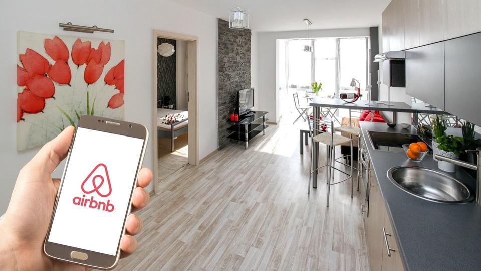 Location Airbnb : ce qui pourrait changer pour les propriétaires