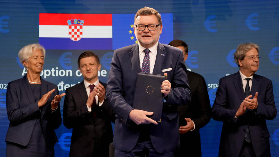 L'Union européenne approuve définitivement l'adhésion de la Croatie à l'euro