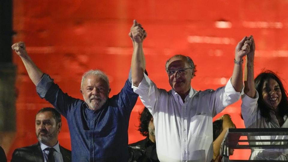 Brésil : qui est Geraldo Alckmin, ancien adversaire de Lula devenu son vice-président ?