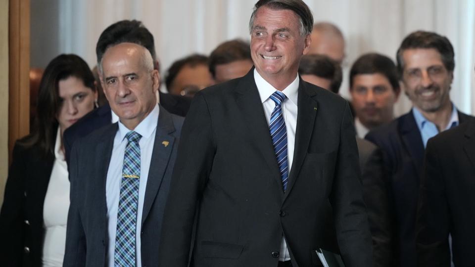 Brésil : Jair Bolsonaro sort enfin du silence après sa défaite à la présidentielle et exprime son «mal à l'âme»