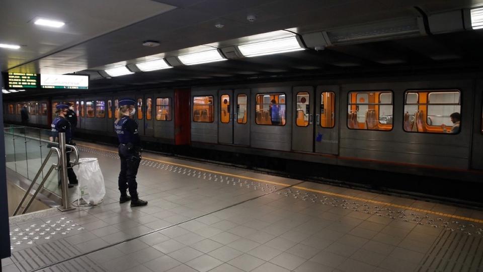 Belgique : un homme décède dans le métro, après avoir eu la tête coincée dans un rideau métallique