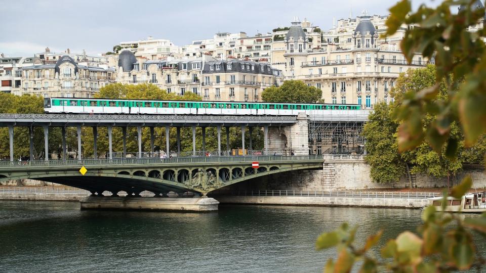 Paris : la ligne 6 partiellement interrompue dès ce samedi entre Trocadéro et Charles-de-Gaulle-Etoile