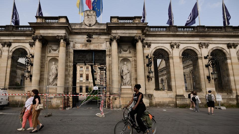 Agression à Bordeaux : la famille des victimes «indignée par la récupération politique»