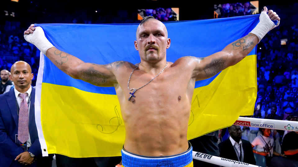 «Nous continuons à prouver que nous pouvons gagner» : le boxeur Oleksandr Usyk félicité par Volodymyr Zelensky et Vitaly Klitschko