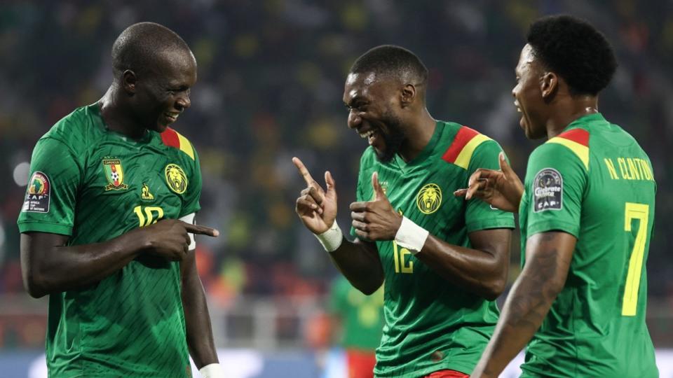 Le Cameroun se qualifie pour les quarts de finale en battant les Comores (2-1)