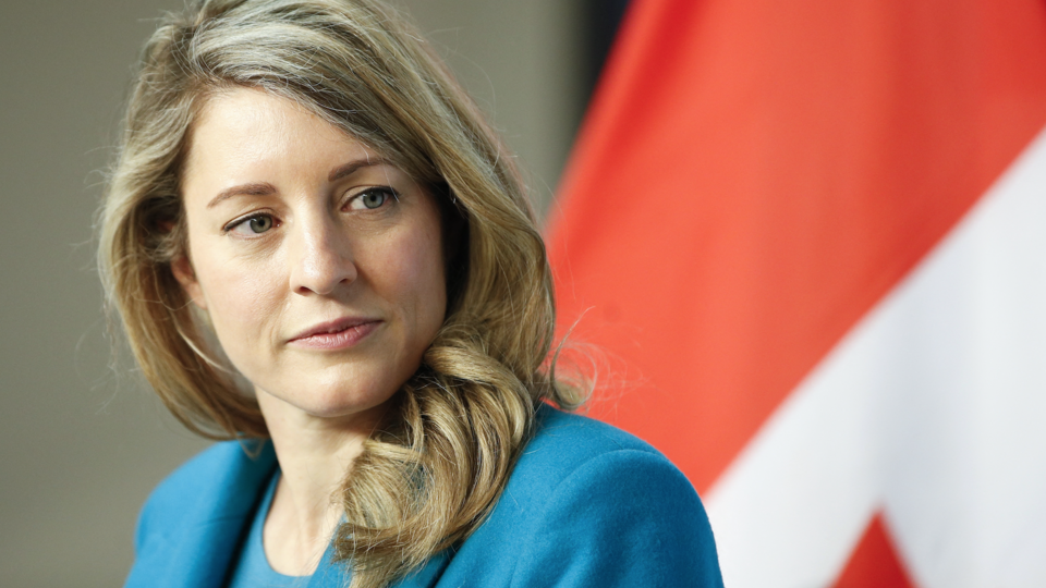 Direct - Crise en Ukraine : le Canada transfère son ambassade de Kiev à Lviv