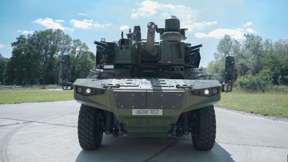 L'Armée de terre reçoit 20 nouveaux blindés Jaguar
