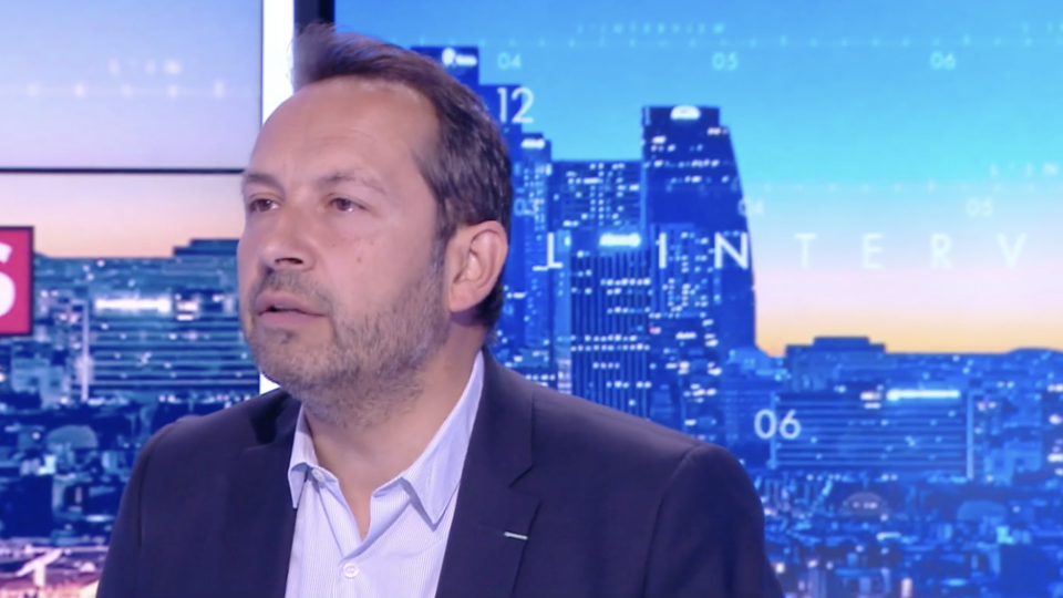 Sébastien Chenu sur l'appel à la sobriété énergétique d'Emmanuel Macron : «Il ferait bien de commencer par éteindre les lumières de l'Elysée»