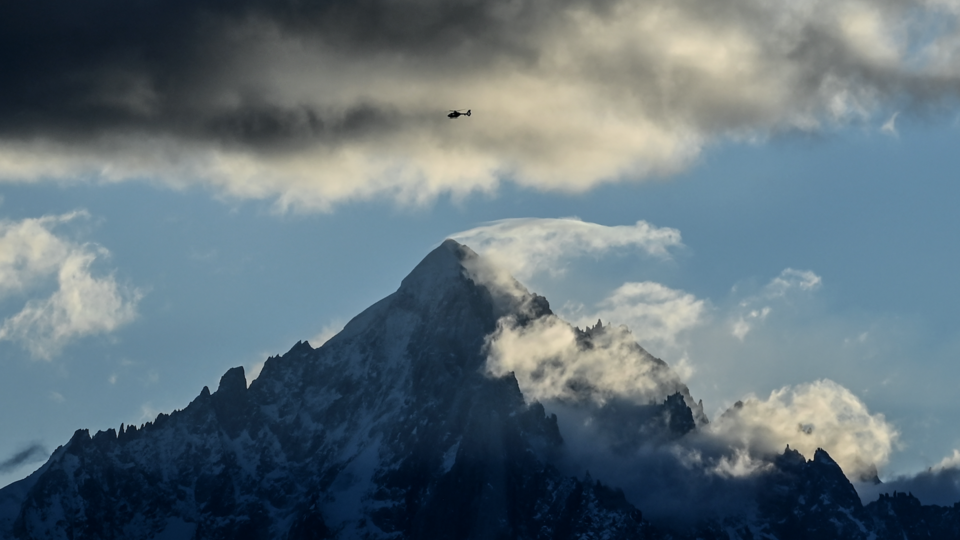 Alpes : chute mortelle d'une guide et de sa cliente dans le massif du Mont-Blanc