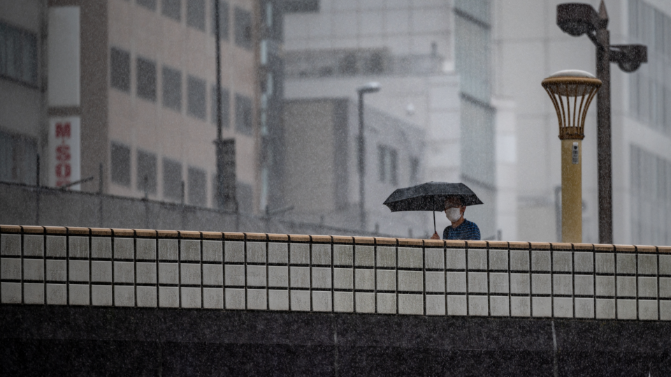 Japon : trois millions de personnes appelées à évacuer l'approche du typhon Nanmadol