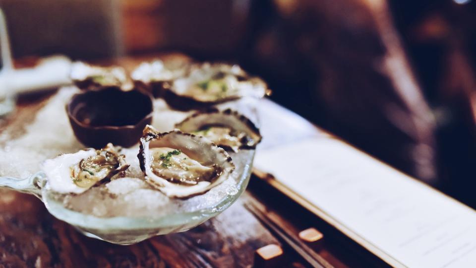 Voici pourquoi vous pourriez ne plus pouvoir manger d'huîtres si vous en avez déjà vomi une