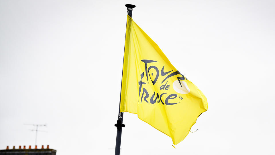 Tour de France : La Grande Boucle menacée par le Covid-19 ?