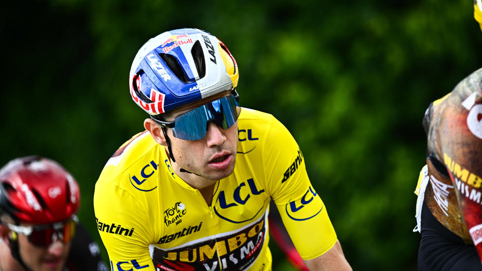 Tour de France 2022 : le maillot jaune Wout van Aert sous la menace d'une exclusion ?