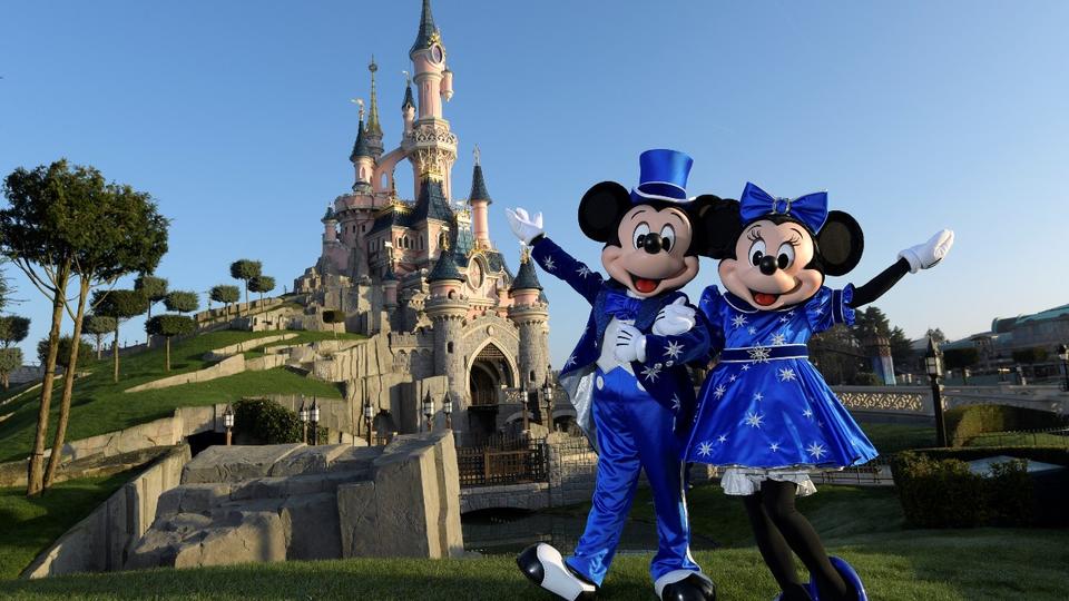 Disneyland Paris : un homme placé en garde à vue après s'être masturbé dans une file d'attente