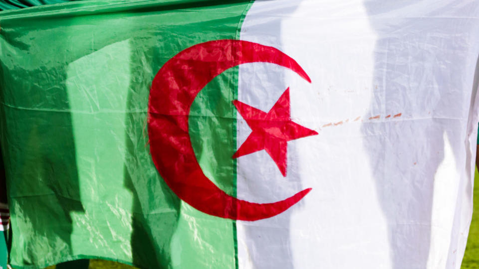 Football : un international algérien décède à 24 ans dans un accident de la route