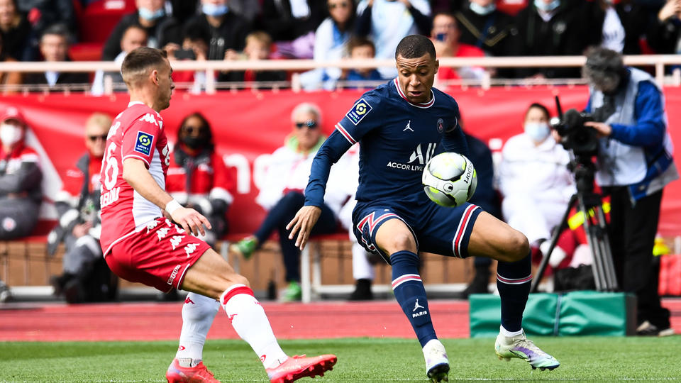 Ligue 1 : Le PSG sombre à Monaco (0-3)