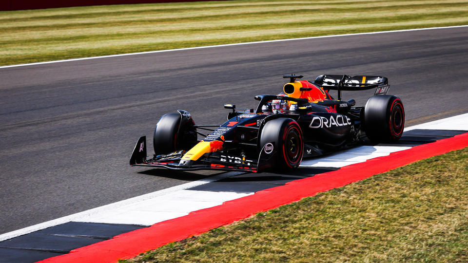 Formule 1 : Max Verstappen triomphe en Grande-Bretagne