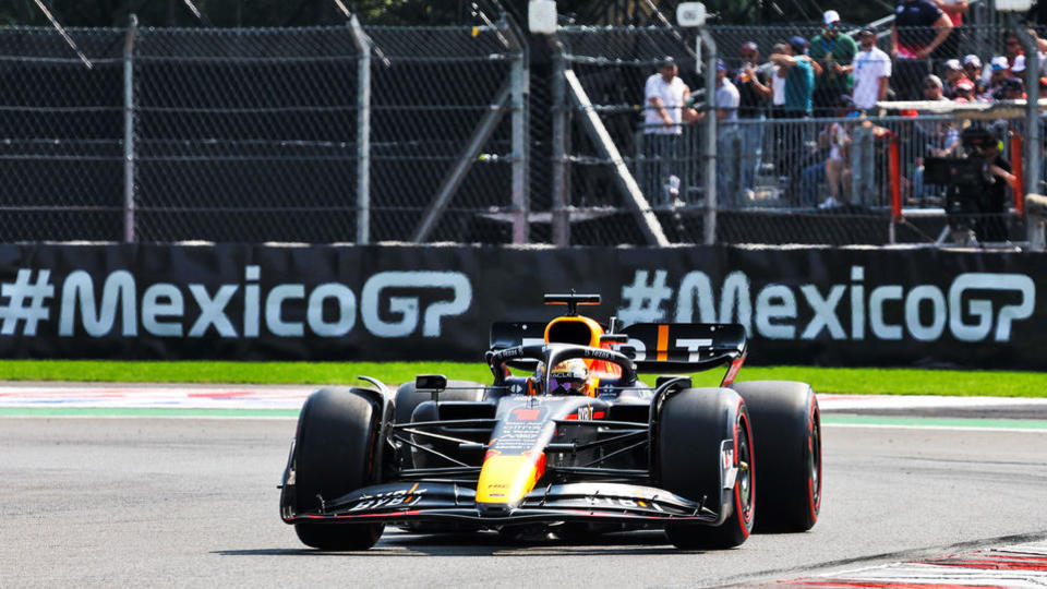 Formule 1 : Max Verstappen s'impose au Mexique et bat le record de victoires sur une saison