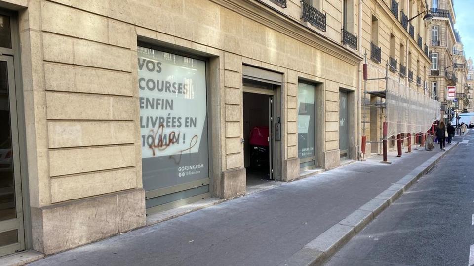 Paris : la municipalité interpelle le gouvernement sur la question épineuse des «dark stores»