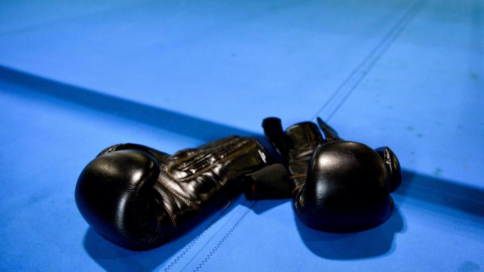 Gants de boxe et gants de MMA : quelles sont les principales différences ?