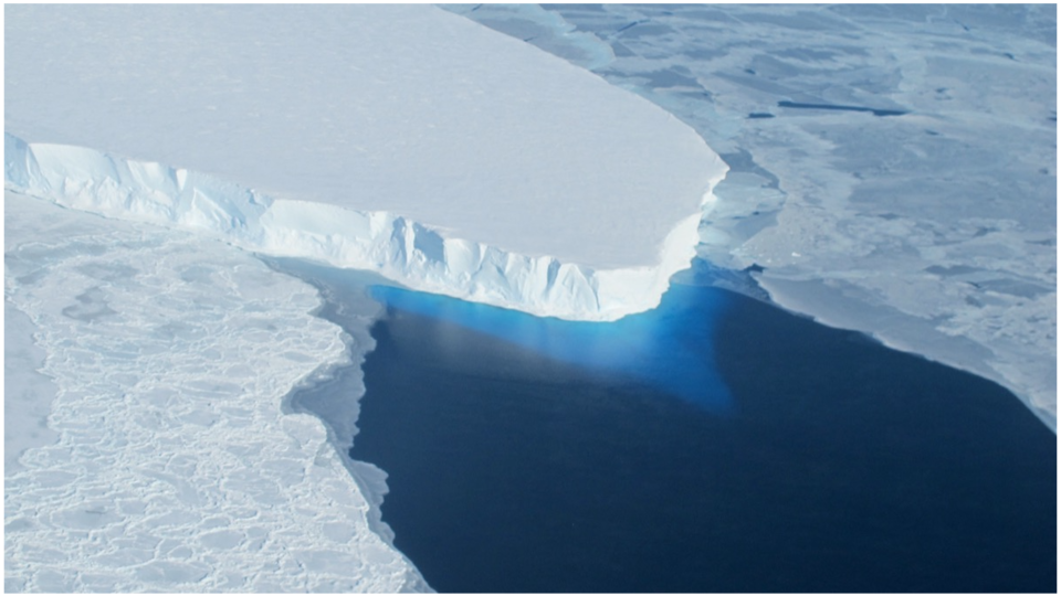 Antarctique : le glacier Thwaites inquiète les scientifiques