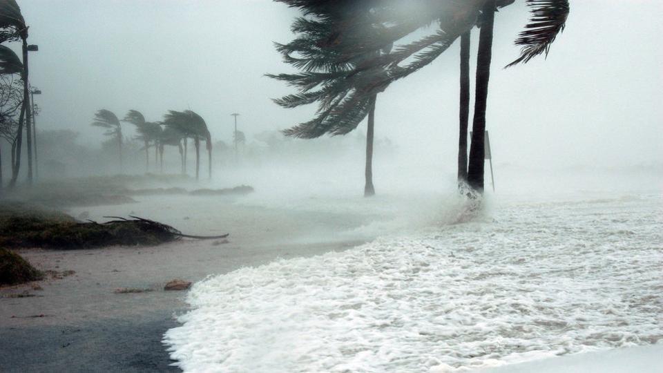 Ouragan Tammy : la Guadeloupe en vigilance rouge pluies