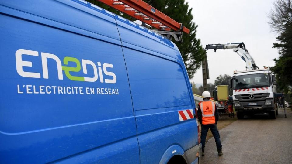 Météo : 9.000 foyers privés d'électricité en Bretagne