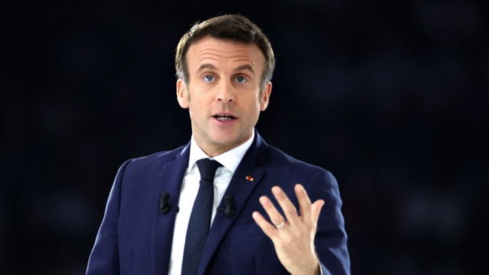 Présidentielle 2022 : les 3 défis d'Emmanuel Macron avant le second tour
