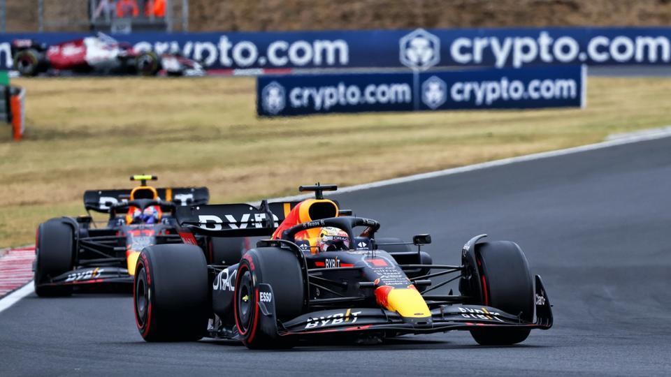 Formule 1 : Max Verstappen s'impose en Hongrie et prend le large au classement général