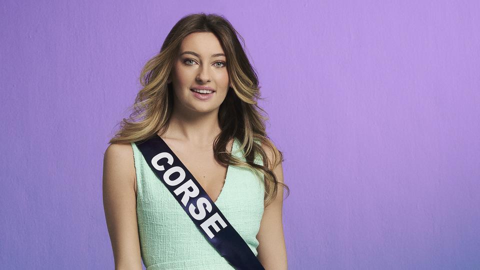 Miss France 2022 : Qui est Emma Renucci, Miss Corse ?