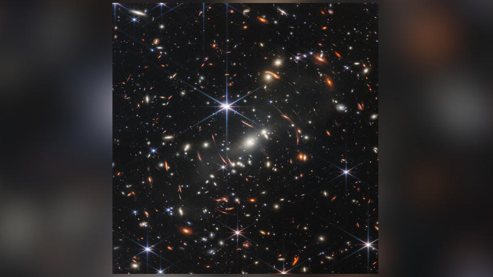 Espace : voici la première image en couleur du télescope James Webb