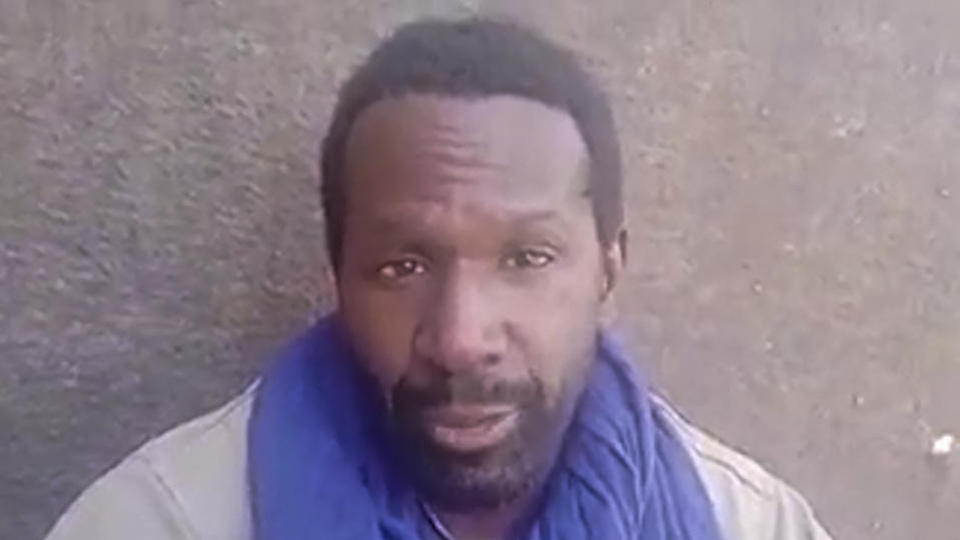Olivier Dubois : une vidéo montre un homme semblable au journaliste pris en otage au Mali