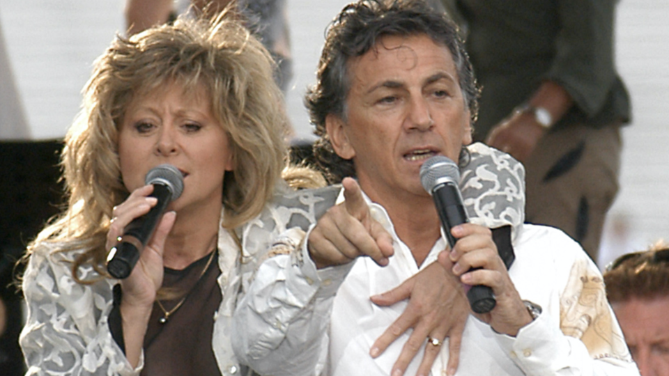 Peter et Sloane : la chanteuse accuse son ex-partenaire de violences conjugales