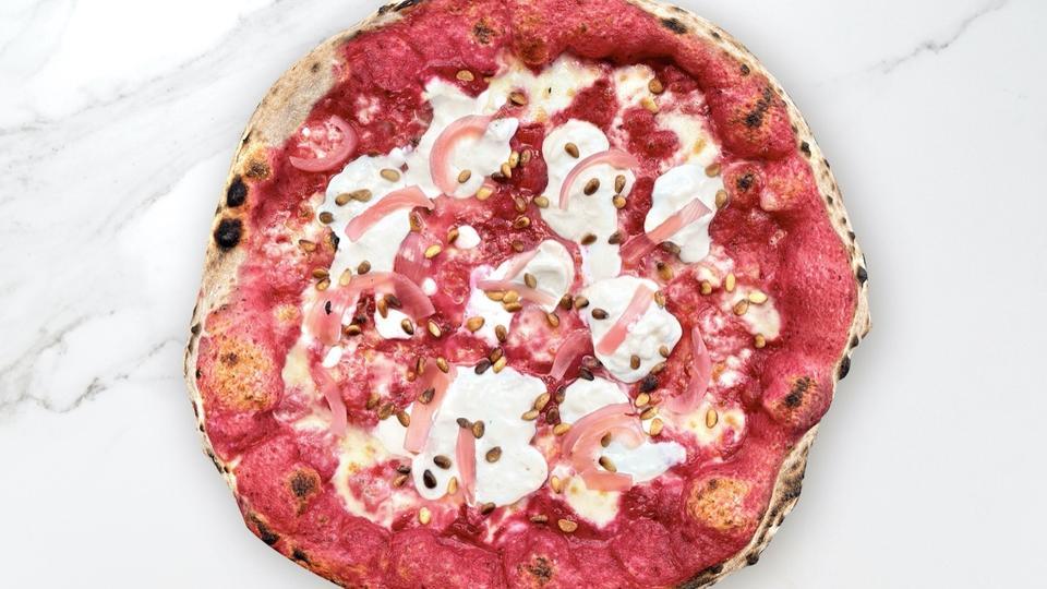 Une pizza rose pour lutter contre le cancer du sein