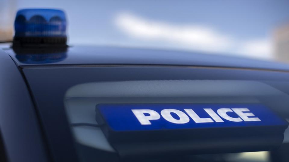 Créteil : un policier poignardé par un voleur de carburant pris en flagrant délit