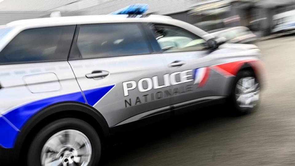 Strasbourg : la police saisit près de 40 kilos de feu d'artifice en vente sur Snapchat