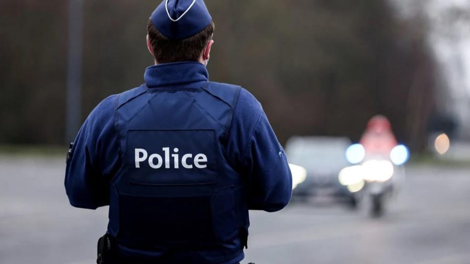 Belgique : un adolescent de 12 ans blesse grièvement un policier à coups de couteau