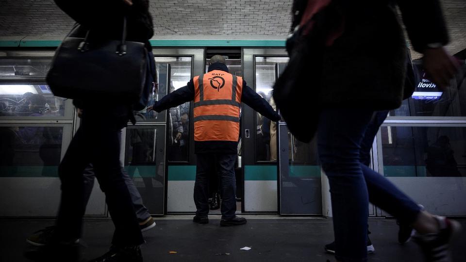 Grève RATP : à l'issue des négociations, la direction propose une augmentation de 2,2 %