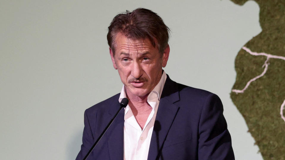 Guerre en Ukraine : l'acteur Sean Penn raconte sa rencontre avec Volodymyr Zelensky