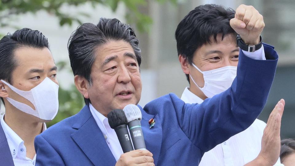 Mort de Shinzo Abe : les hommages de la communauté internationale à l'ancien Premier ministre japonais