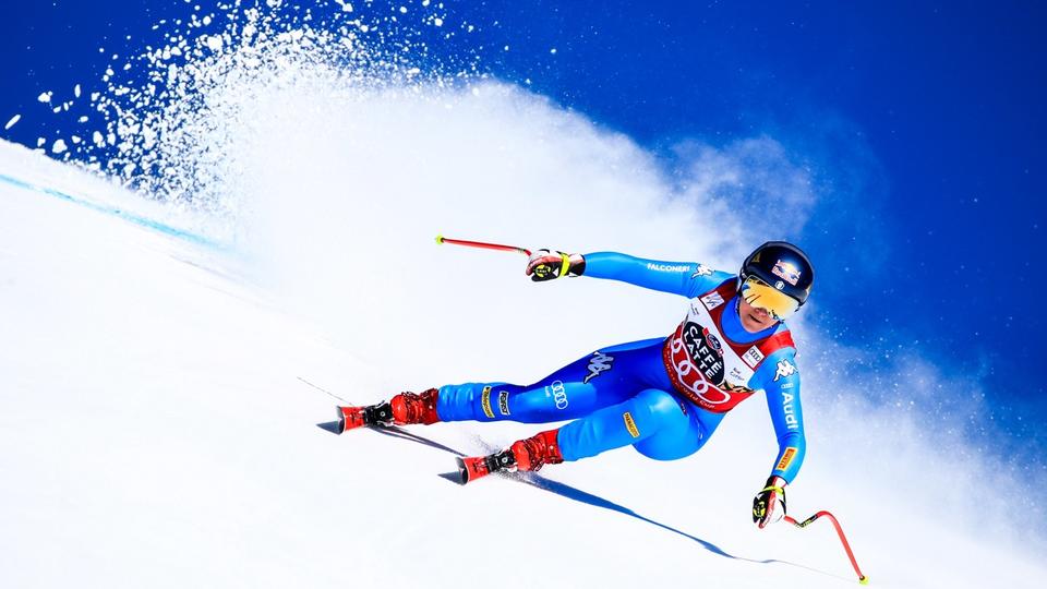 Ski alpin : les annulations de descentes se succèdent faute de neige