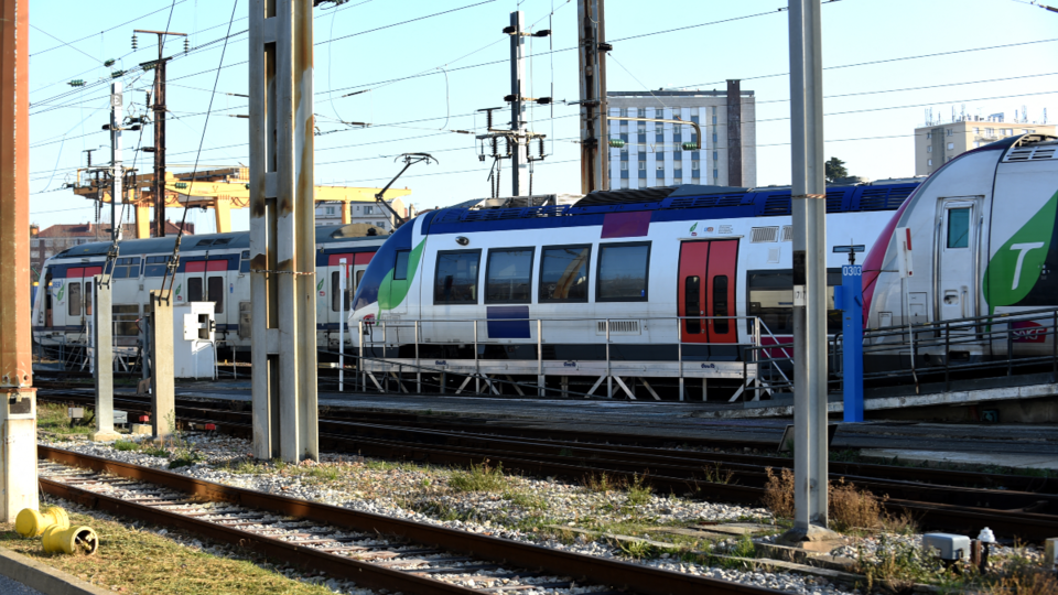 Grève SNCF : le RER E et la ligne P fortement perturbés aujourd'hui et demain