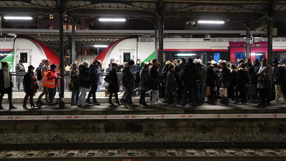 Île-de-France : les usagers dénoncent «une dégradation nette» de plusieurs lignes gérées par la SNCF