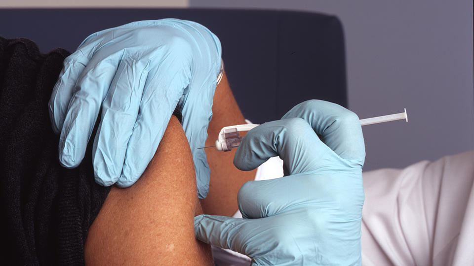 Vaccin contre le Sida : des personnes reçoivent une première dose pour la recherche