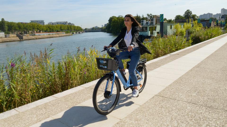 Île-de-France : Véligo «alerte sur les vols de batteries» de ses vélos électriques