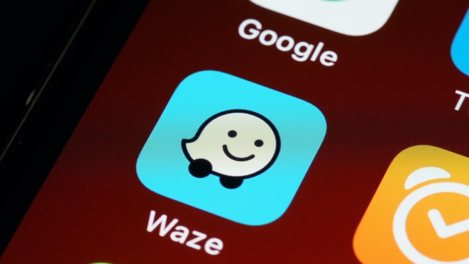 Waze : cette fonctionnalité méconnue permet de trouver la station-service la moins chère