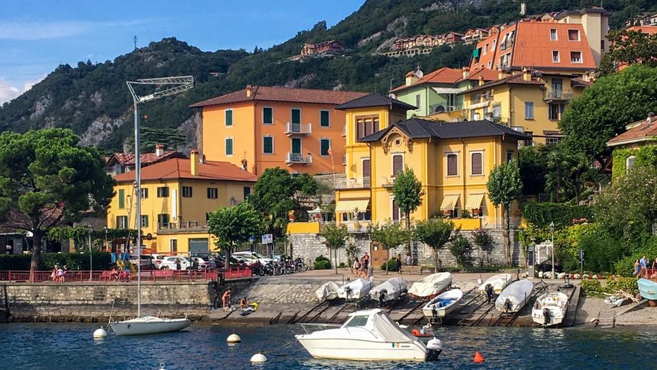 Italia: multa fino a 275 euro per i turisti che smettono di passeggiare a Portofino