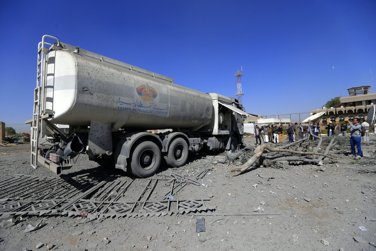 Explosion de camions-citernes aux Emirats : ce que l'on sait - CNEWS