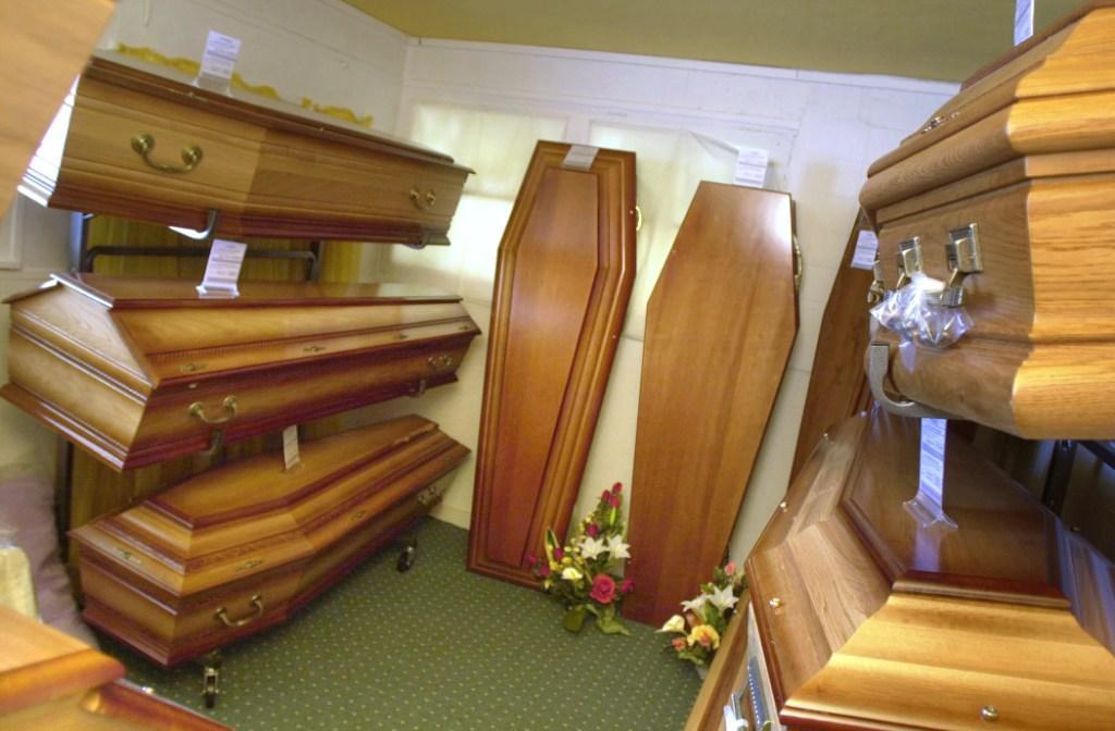 Vidéo : une fillette de 3 ans se réveille dans son cercueil | www.cnews.fr