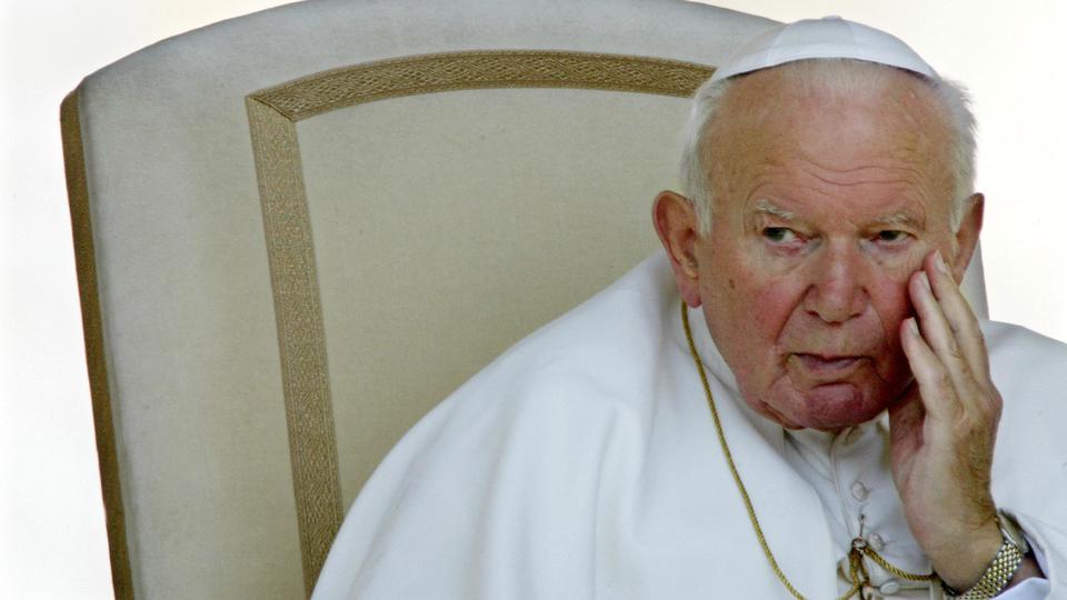 Pedofilia: Jan Paweł II tuszował sprawy, zanim został papieżem